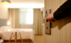 Entrada habitación de hotel